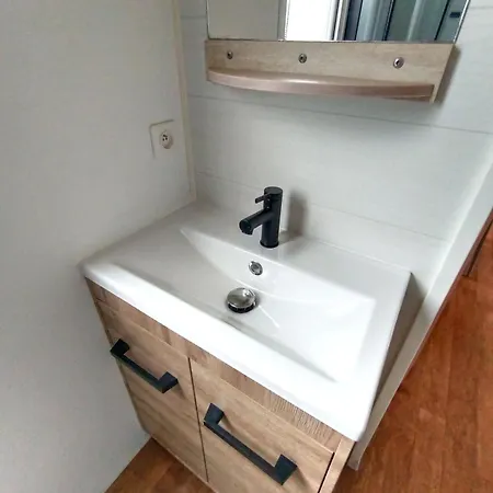 Mobil-home 2 Confort Avec Terrasse Couverte - Calme Entre Océan, Et Pinède *